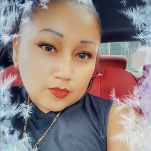 Meet your Posher, Lourdes